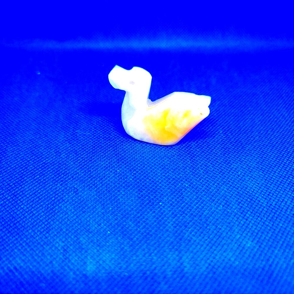 VNTG Hand Carved Mini White Stone Duck Figurine Banded Calcite Onyx Alabaster